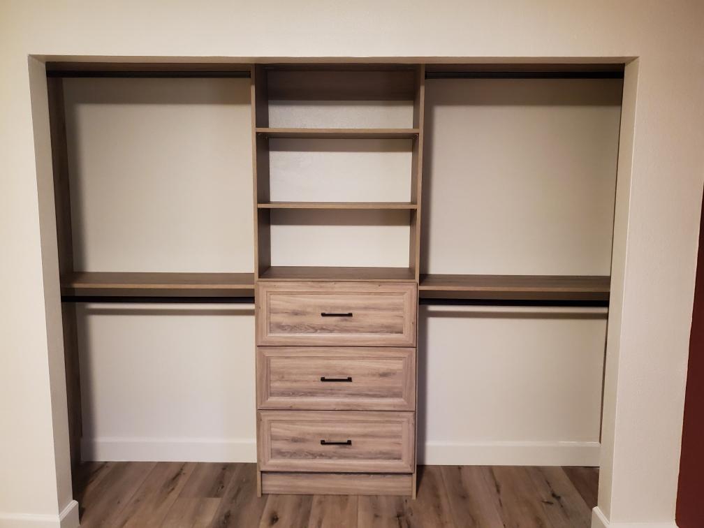 Custom Closet System