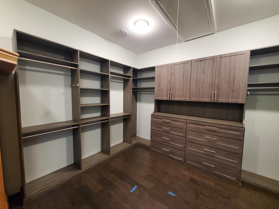 Custom Closet System