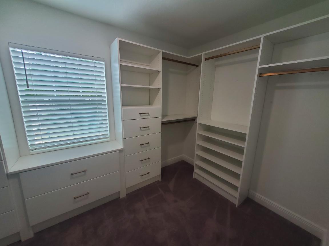 Custom Closet System