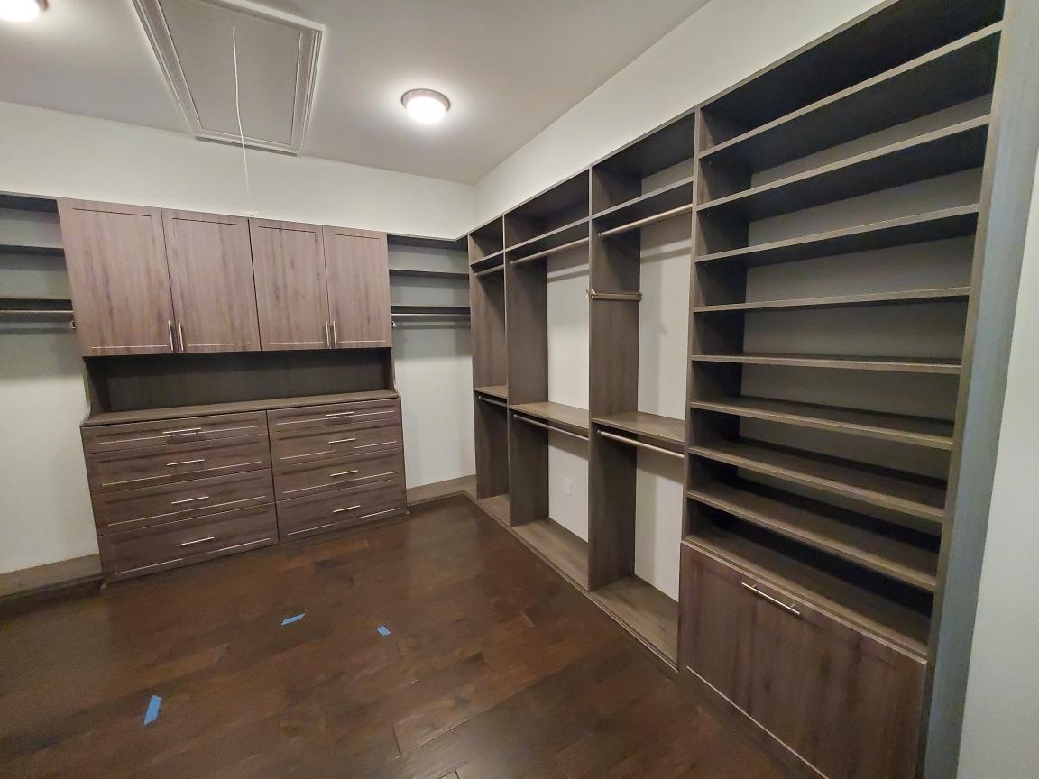 Custom Closet System