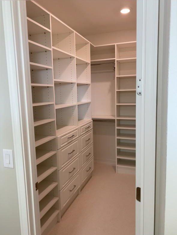 Custom Closet System