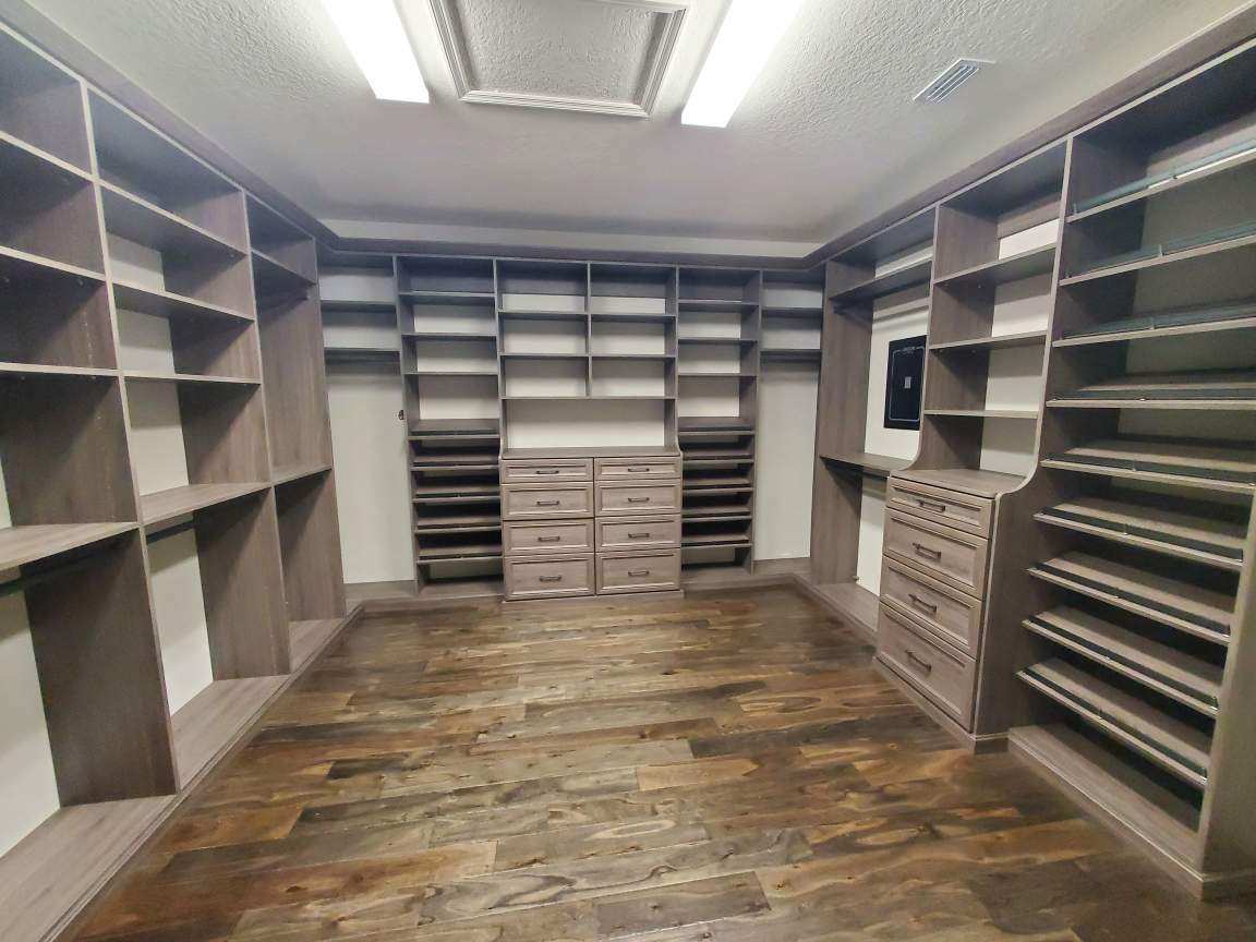 Custom Closet System