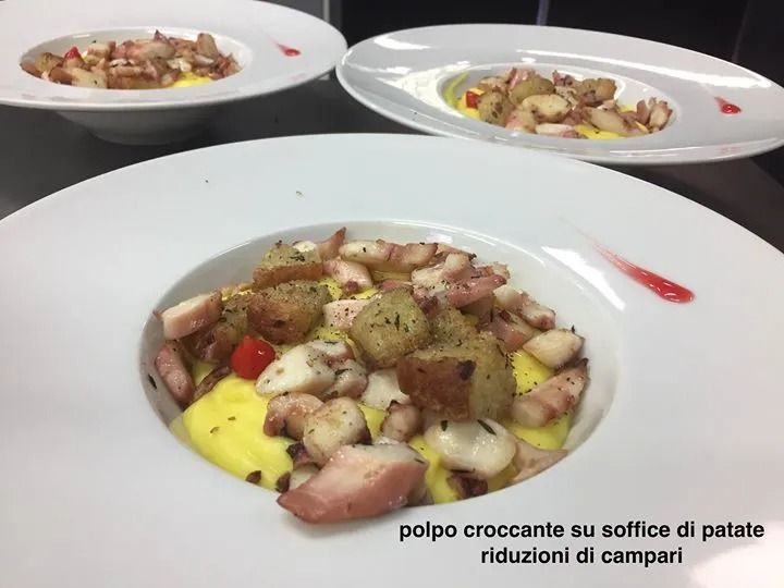 Three white bowls of food with the words polpo croccante su sofflice di patate reductioni di campari on the bottom