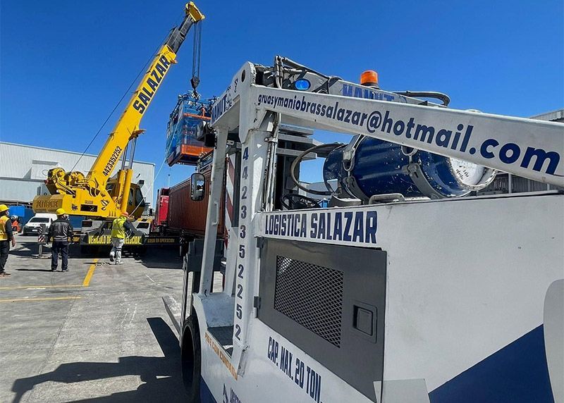 LOGÍSTICA SALAZAR - MANIOBRAS