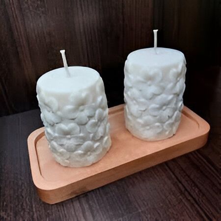 Comparación del rostro de una mujer antes y después del tratamiento.