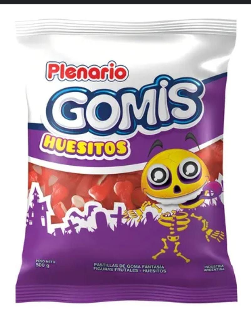 Una bolsa de dulces plenario gomis huesitos con un esqueleto encima.