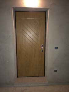 Porta blindata classica