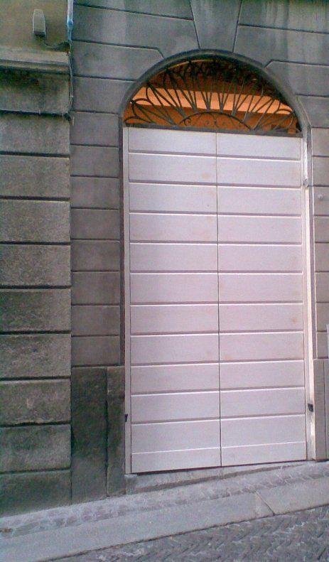 Portone  per esterni