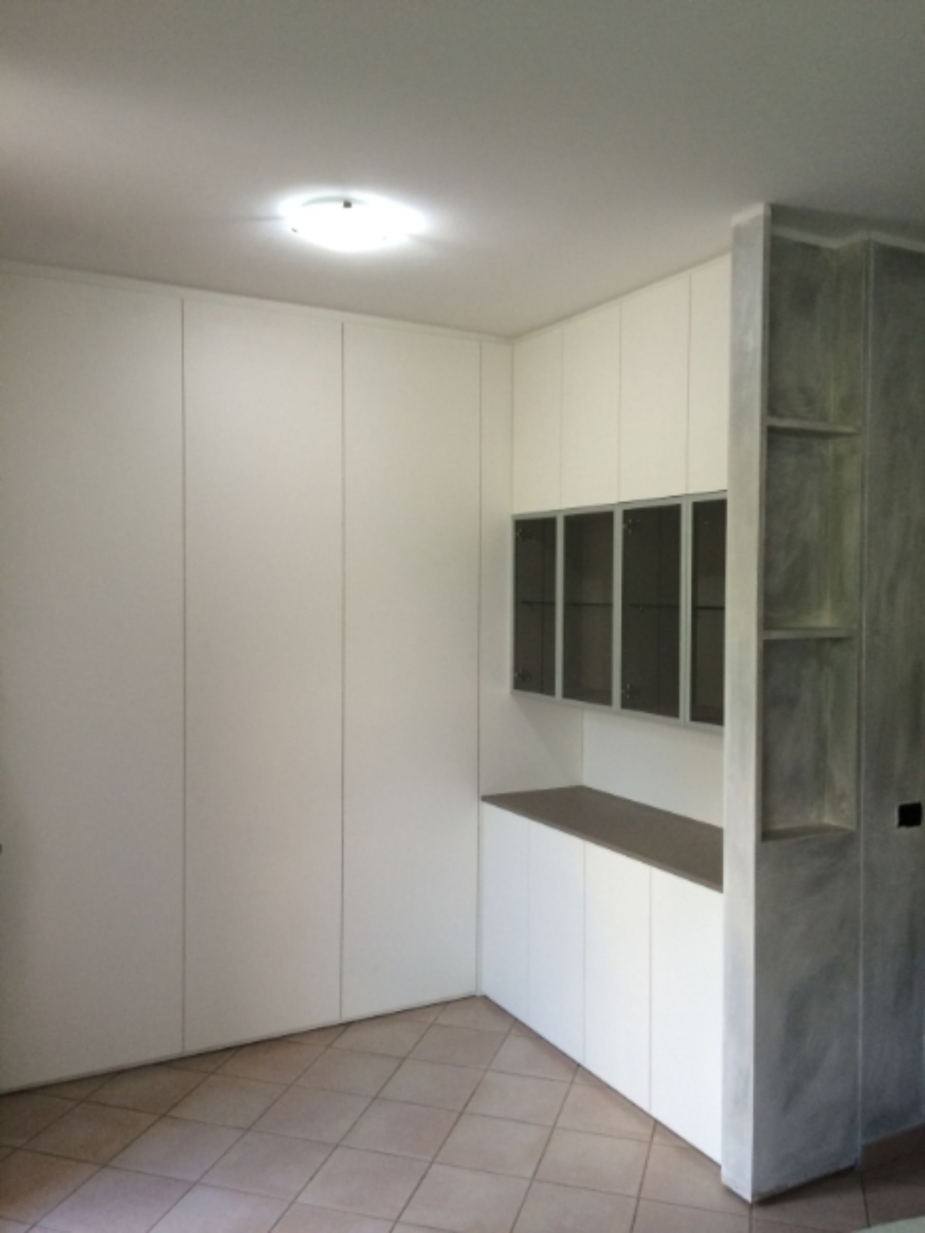 Soggiorno in legno chiaro