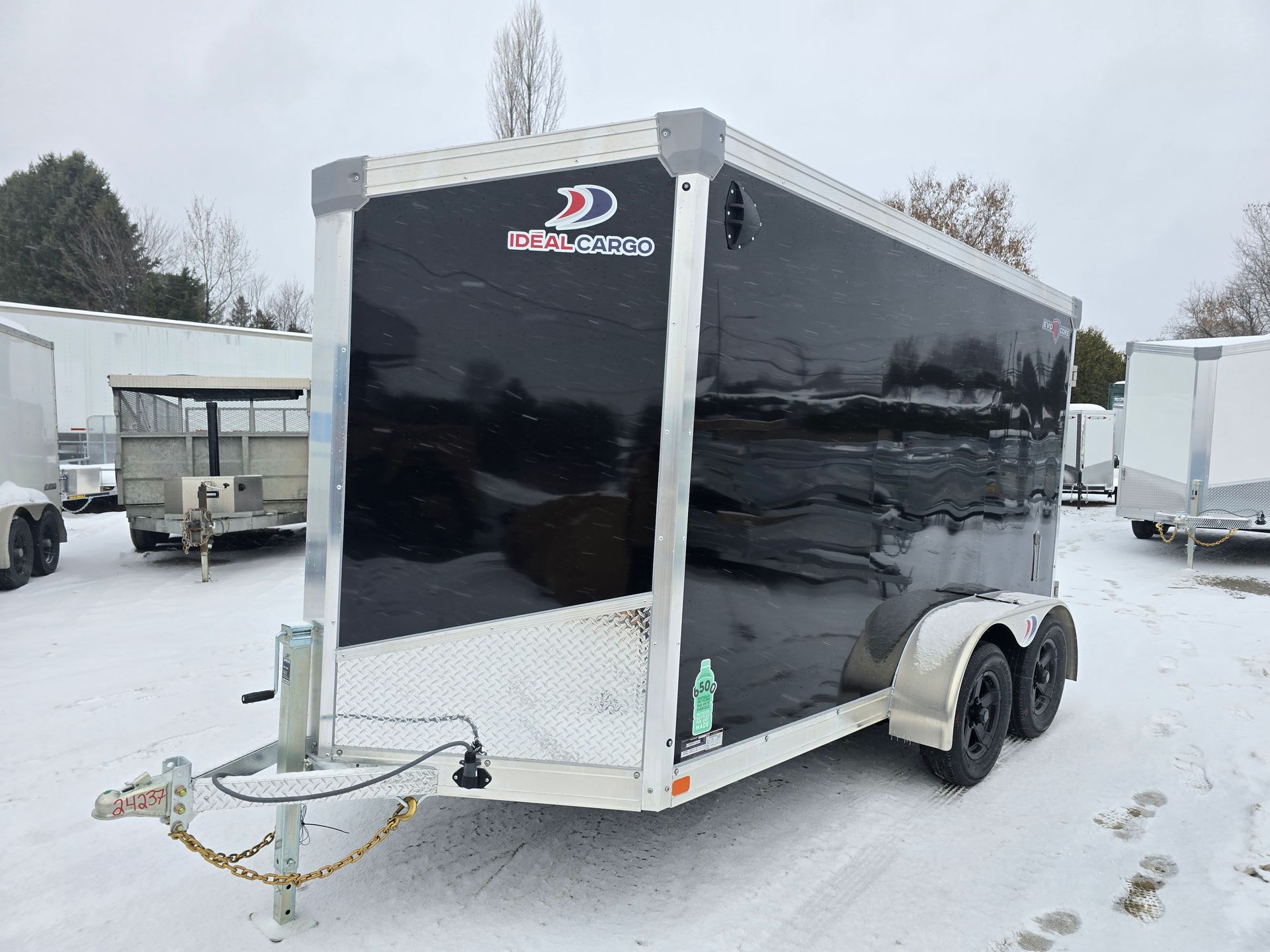 Fermée 2026  Idéal Cargo IDEV612TA2 2DDFA22A7TVO24230-2P-3.5K