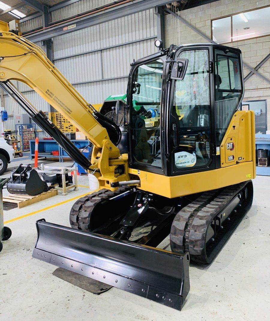 CAT, CAT Machinery, Machinery Glass, Machinery