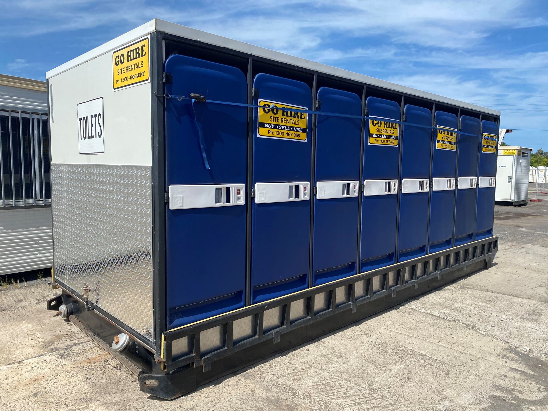 16 Pan Toilet Block | Wollongong, Nsw | Go Hire Site Rentals