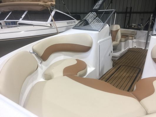Boat interiors and fitouts Sydney