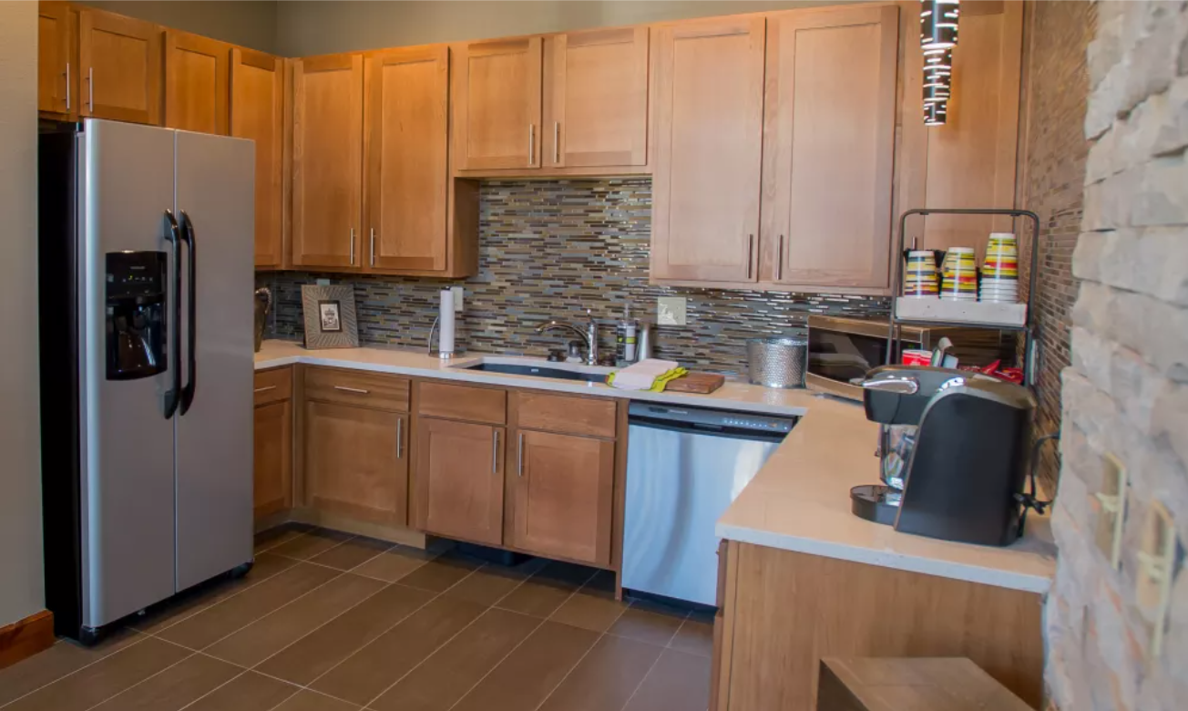 Icon Kitchen Photo