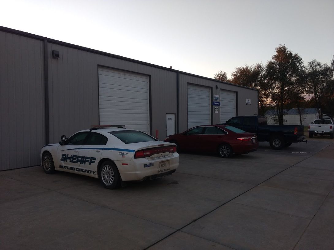 Outside Shop | Superior Auto Care