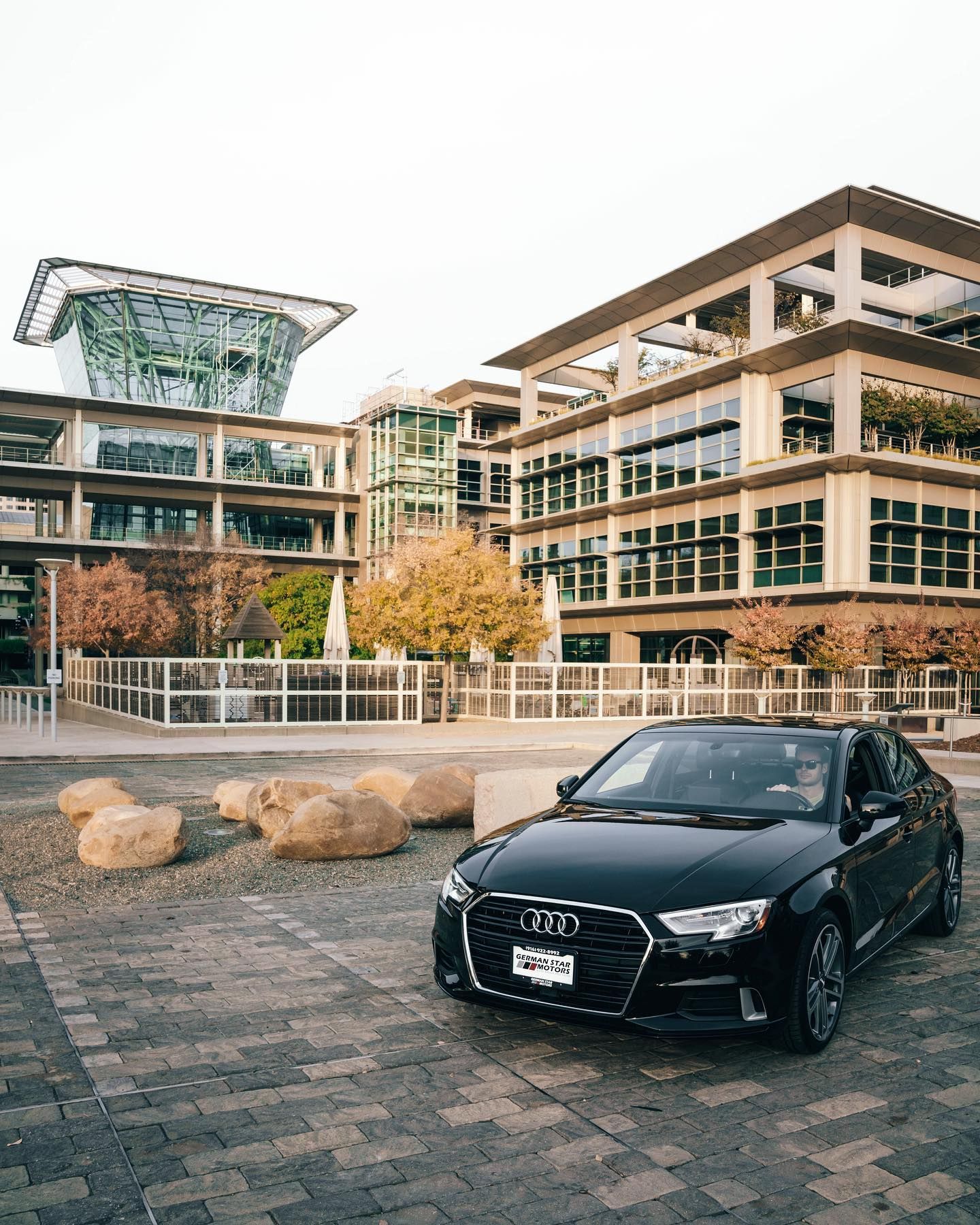 Service Center Amenities - German Star Motors