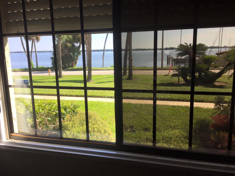 home window tint cocoa