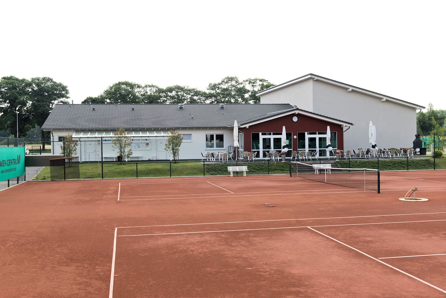 TSV-Bocholt Sporthalle mit Tennisplatz