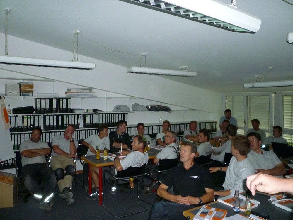 Schulung zur Verarbeitung von Weichfaser-Dämmplatten für Wärmedämm-Verbundsysteme