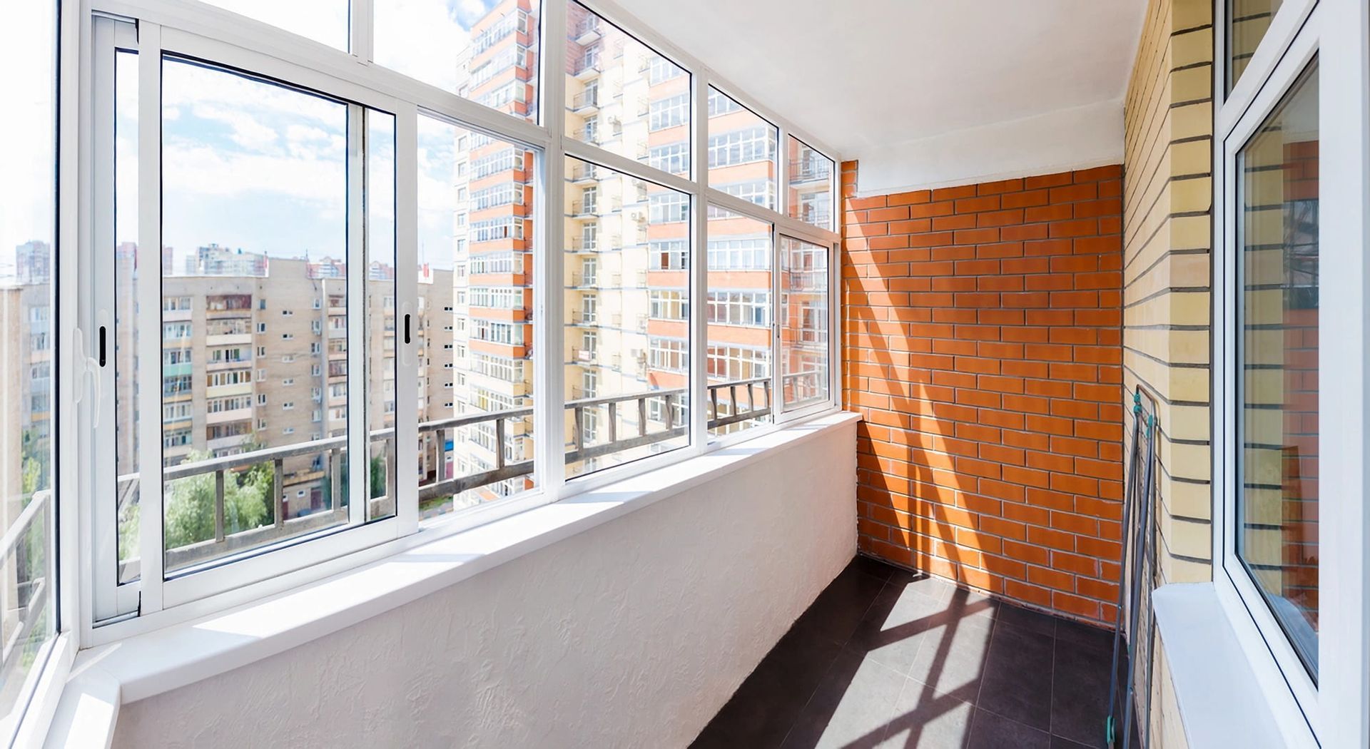 White Double Glazing Window