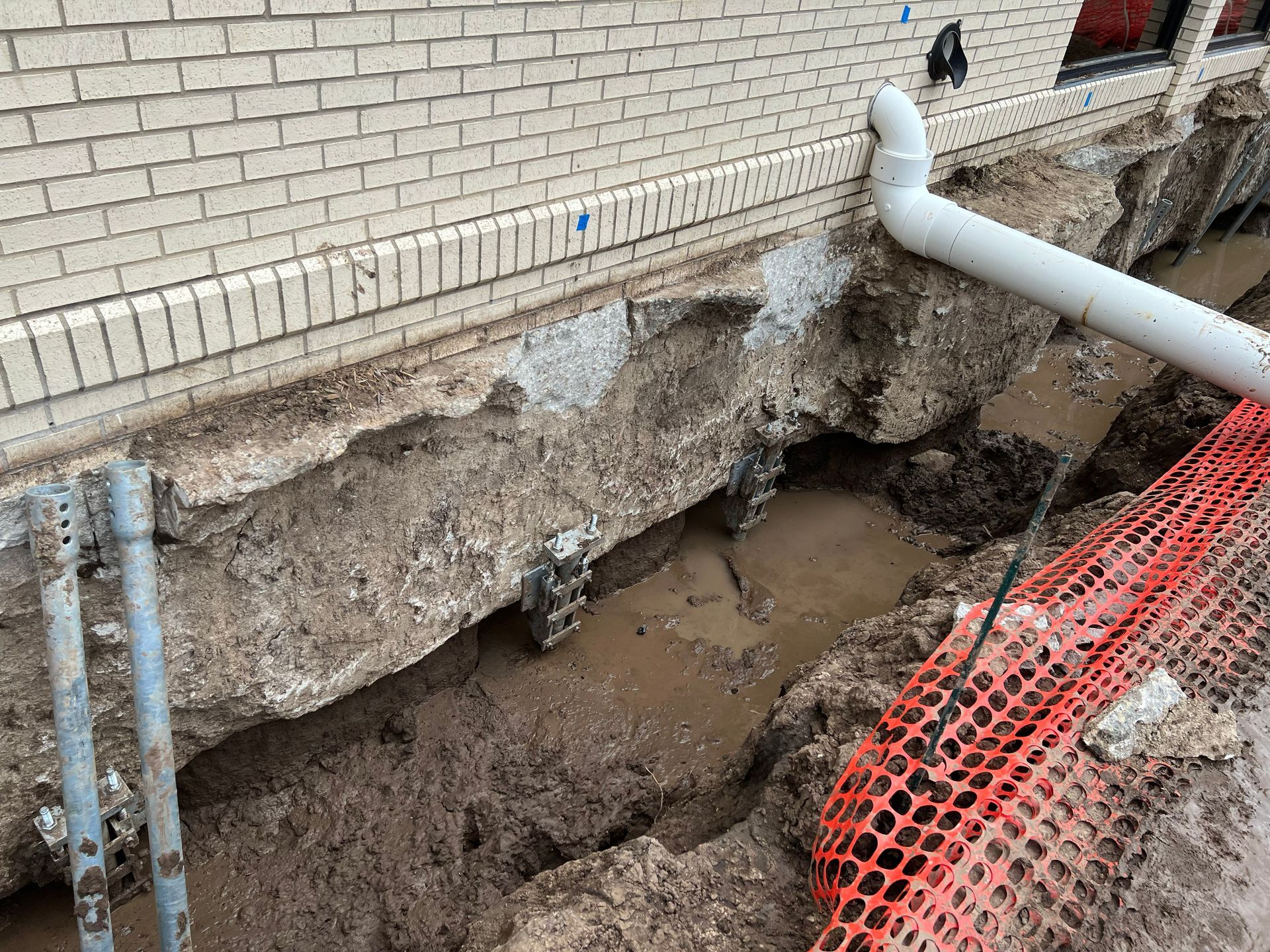 photo of commercial foundation repair