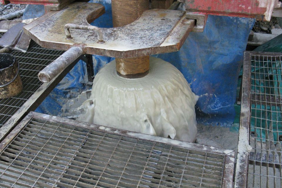 Dettaglio perforazione