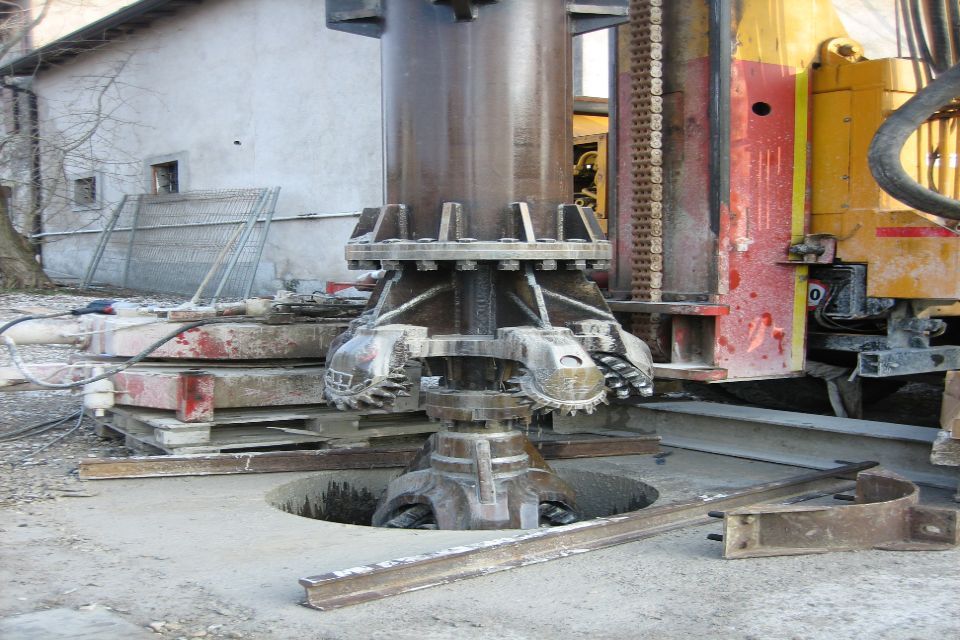 Fase di perforazione a circolazione inversa