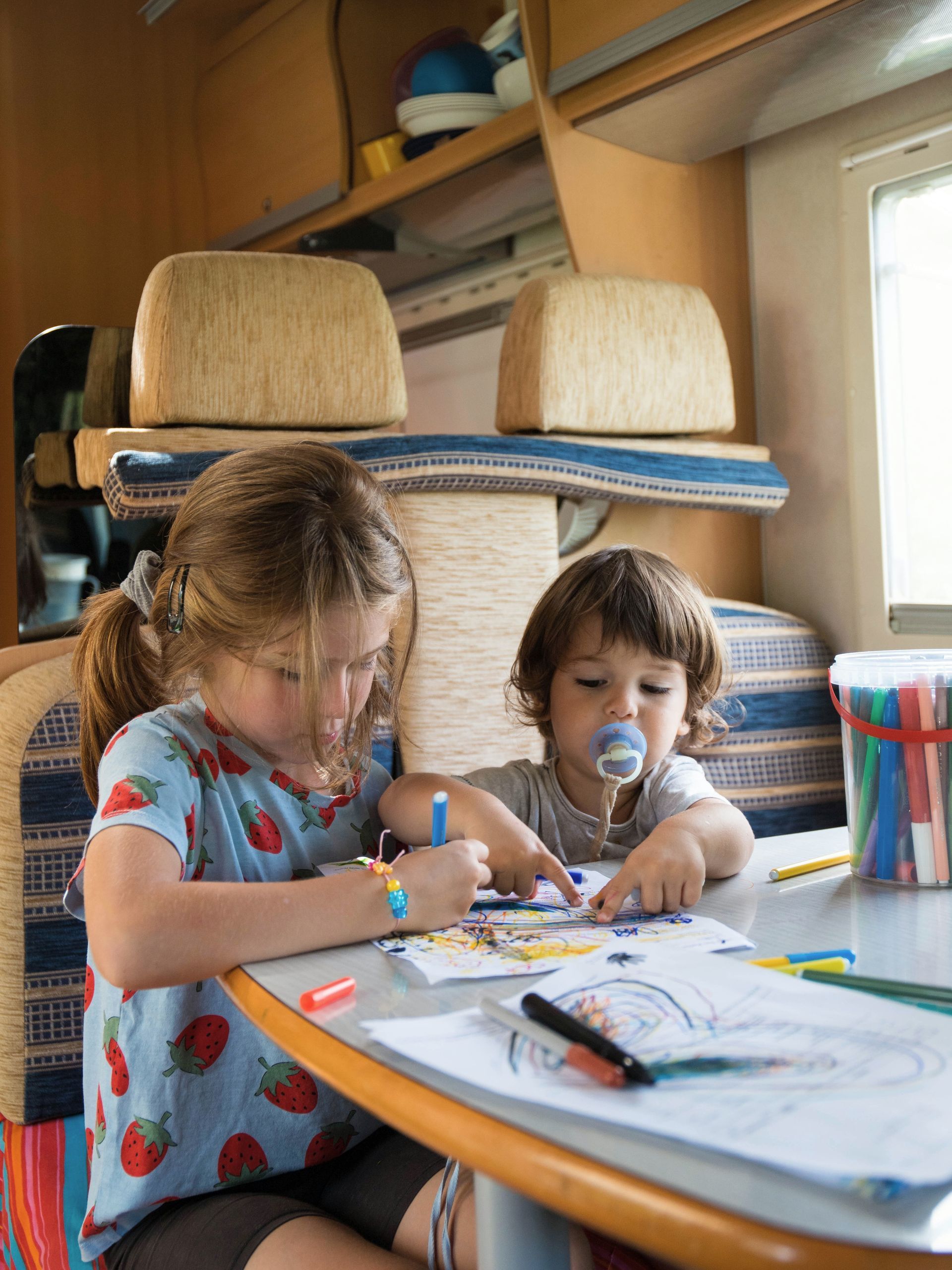 Camping Life Gallery - Quiet Coloring