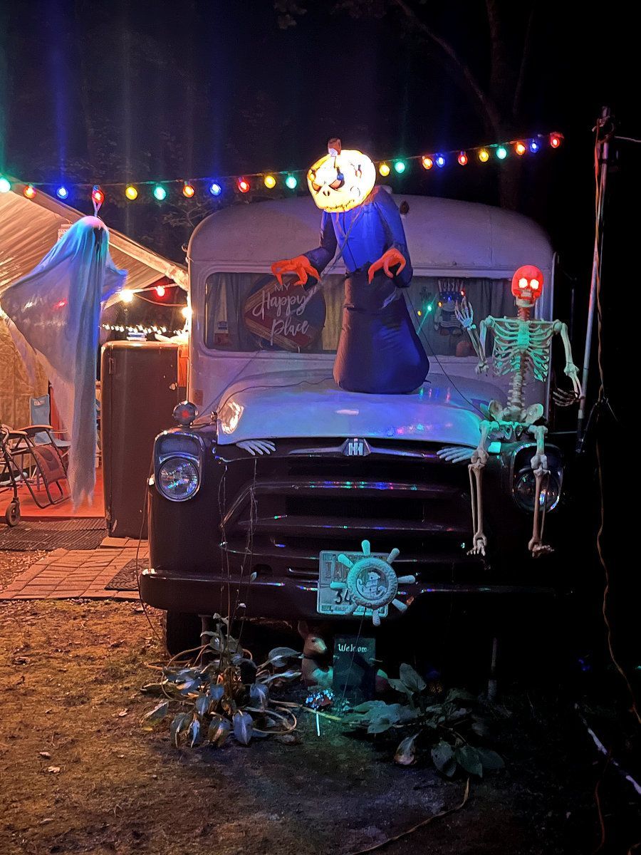 Camper's Candids - Photo 024