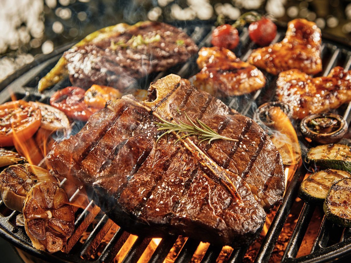 Camping Life Gallery - Sizzlin' Steaks