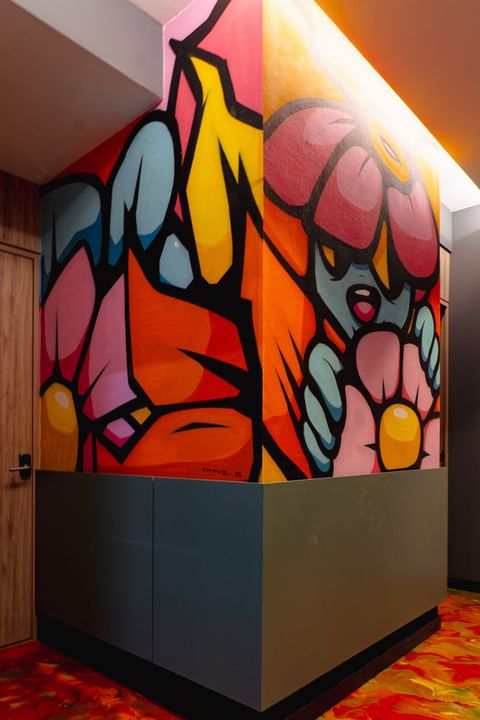 Mural Street Art Hotel