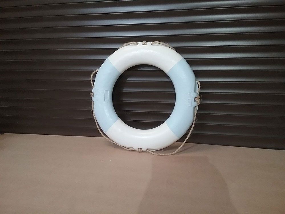 coasta item with white and blue