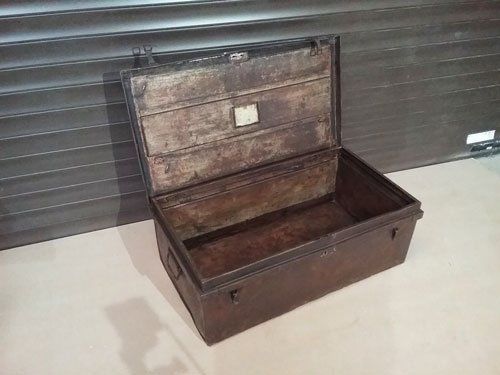 upcycled tin jewellery box