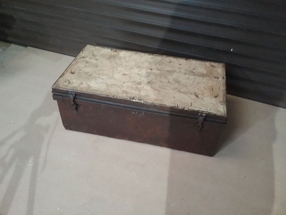 upcycled tin jewellery box