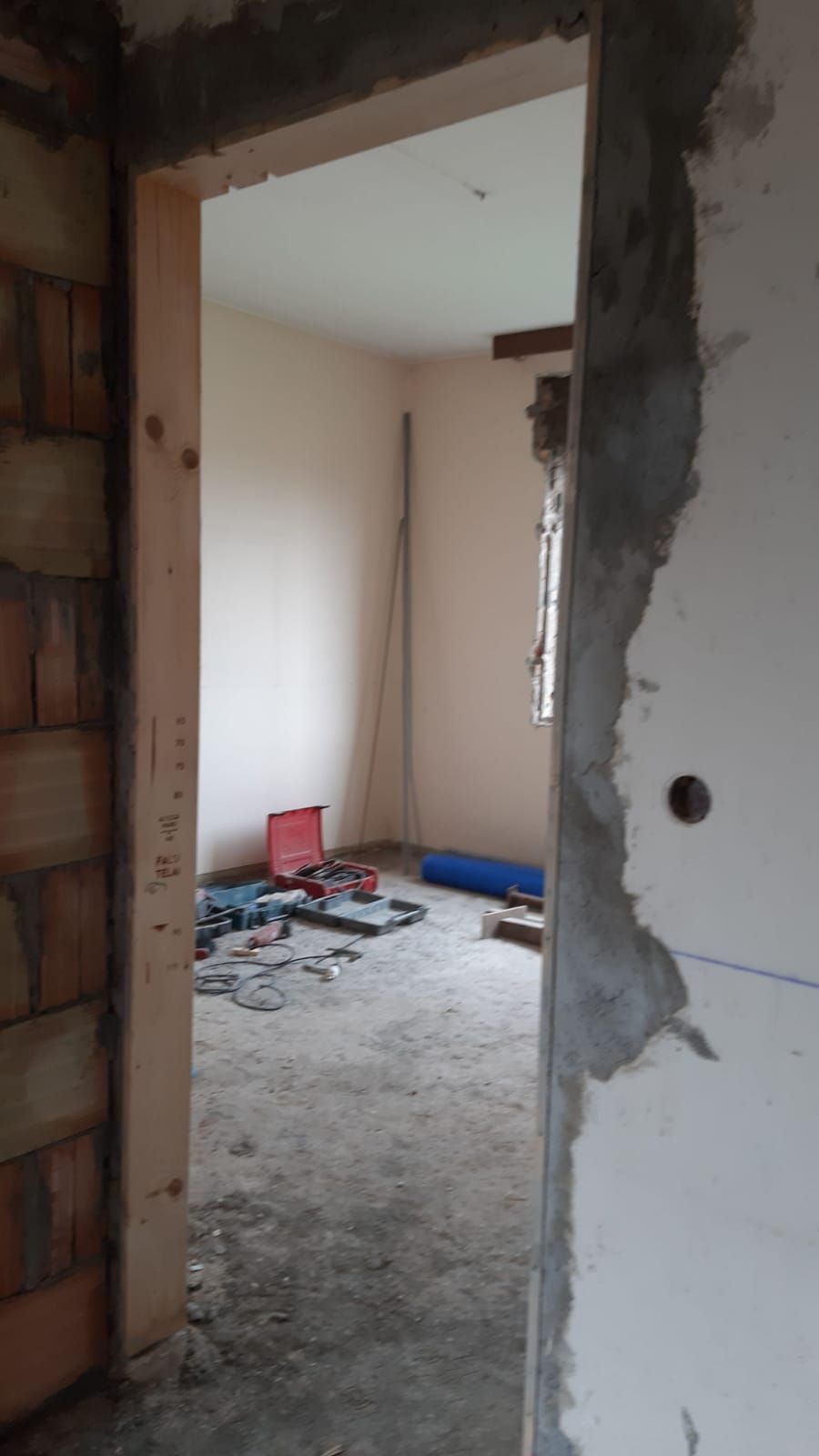 demolizioni muri Modena