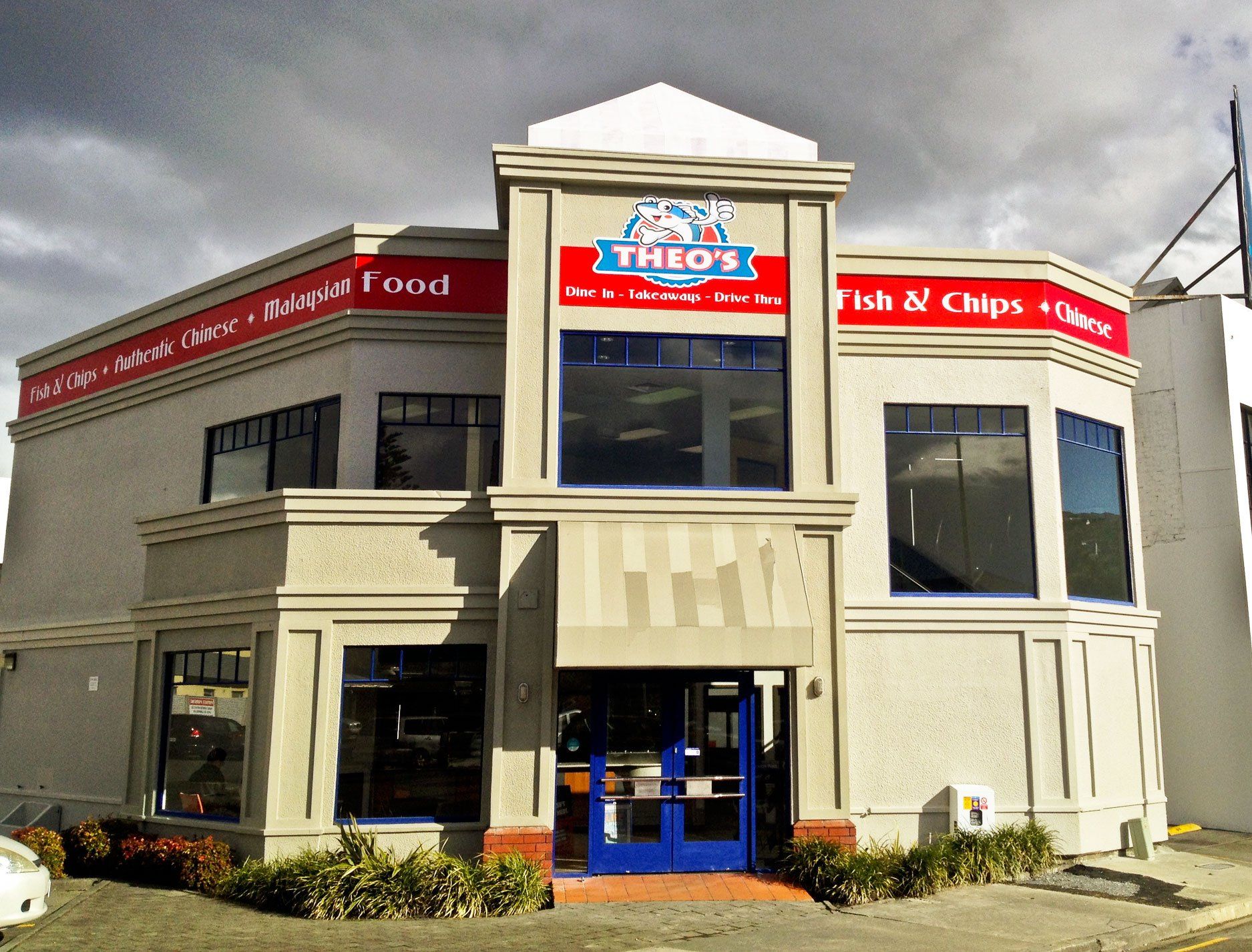 ACM panels sign written and installed along top fascia