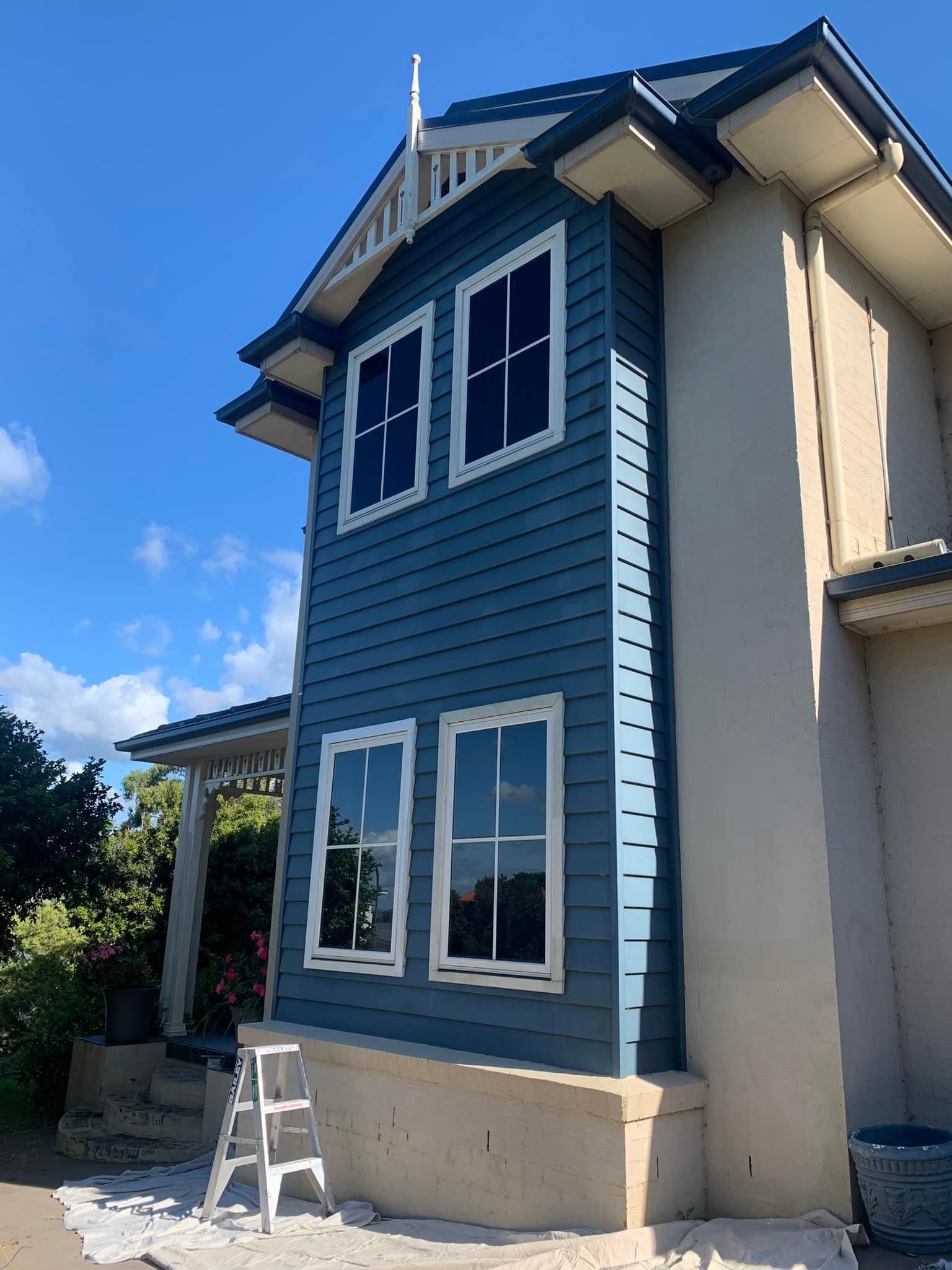 A Blue and White House  — Karl Witt Painter & Decorator In Albion Park, NSW