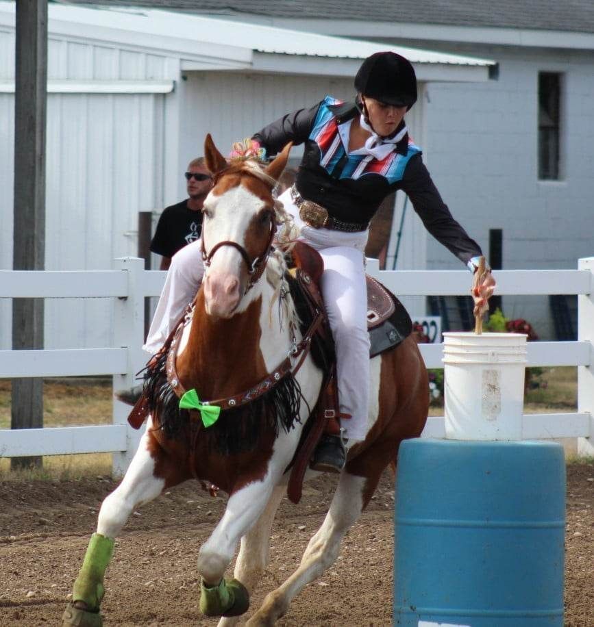 Horse barrel racing