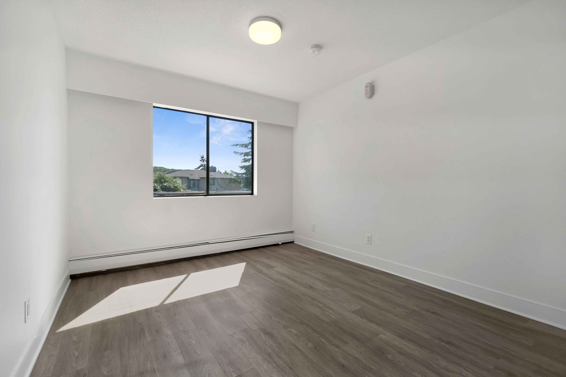 Richelieu Apartments Gallery