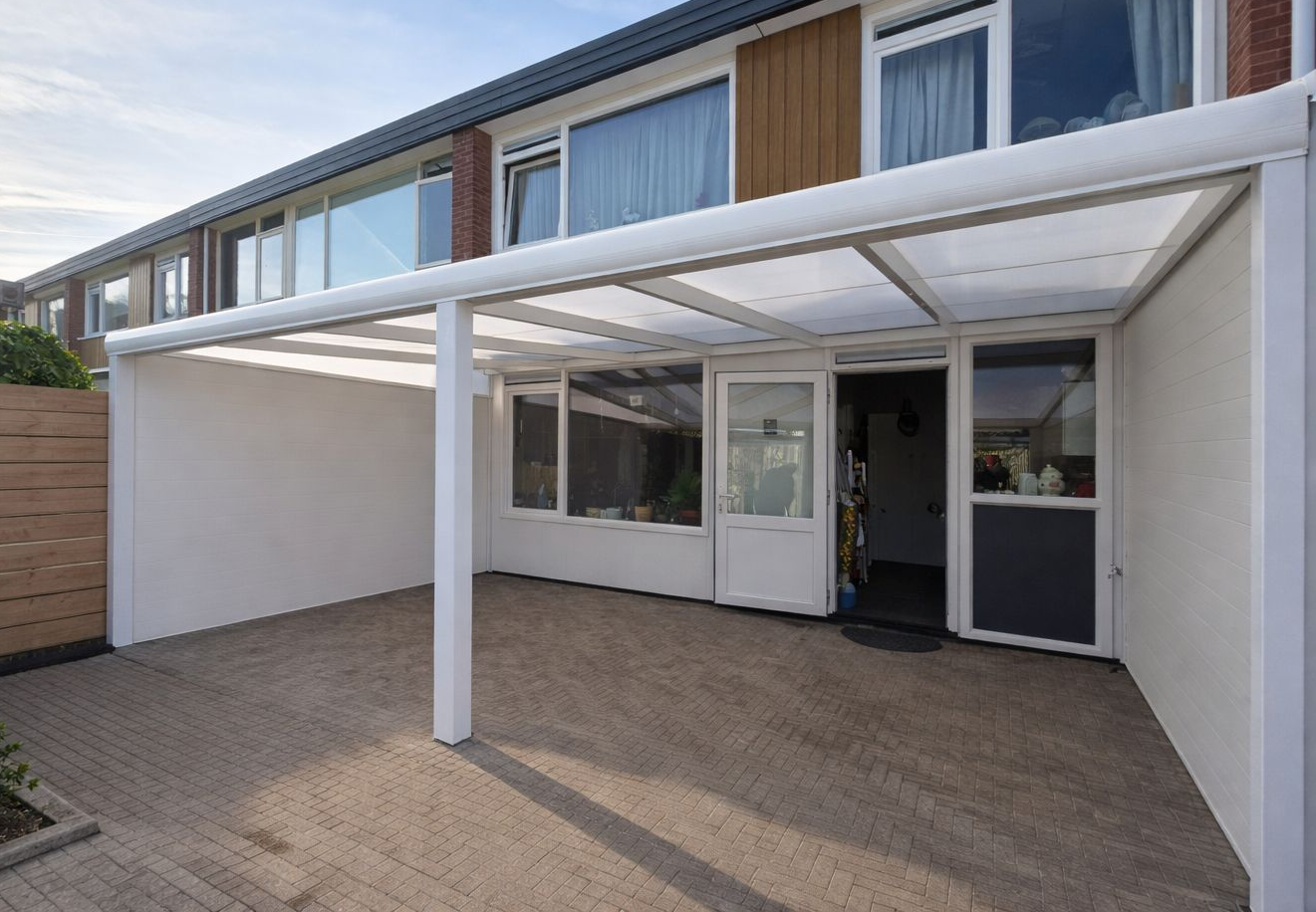 Aluminium overkapping op maat in Doetinchem | VerandaGo