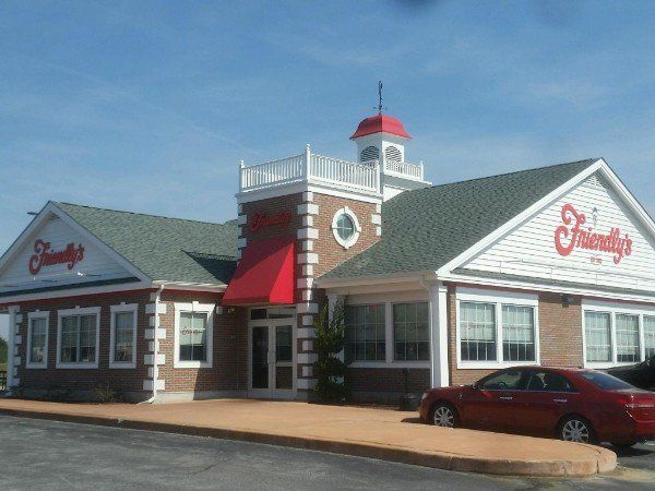 Commercial Lighting — Friendly's Front Building in Middletown, DE