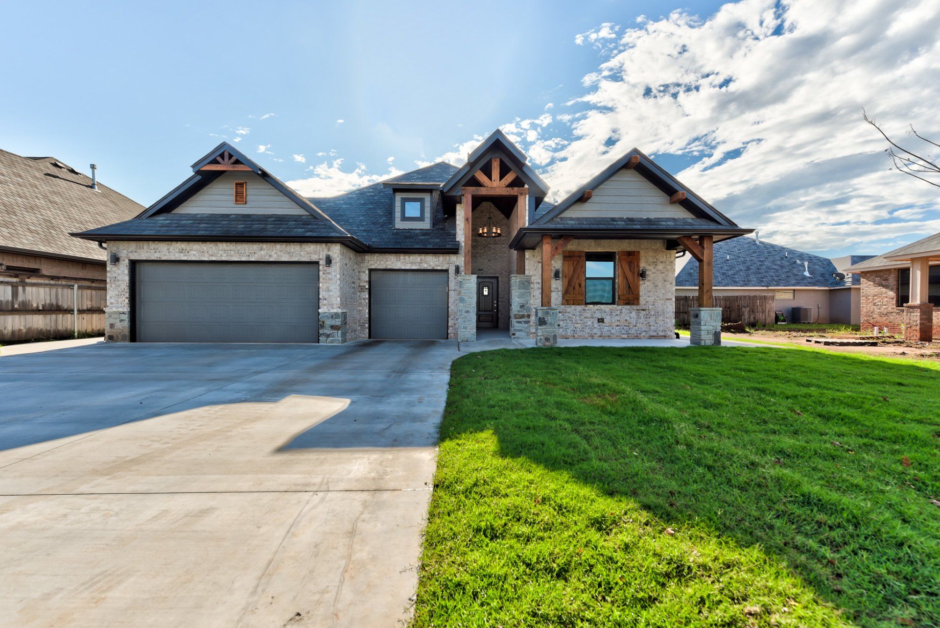 Home Builders Oklahoma City. OK Thomas Signature Homes LLC