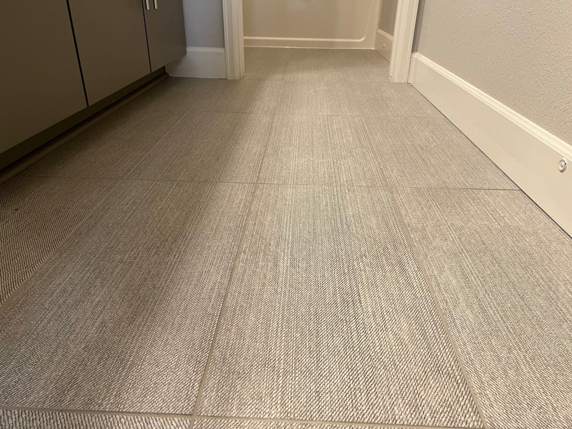 How long does laminate wood flooring last?