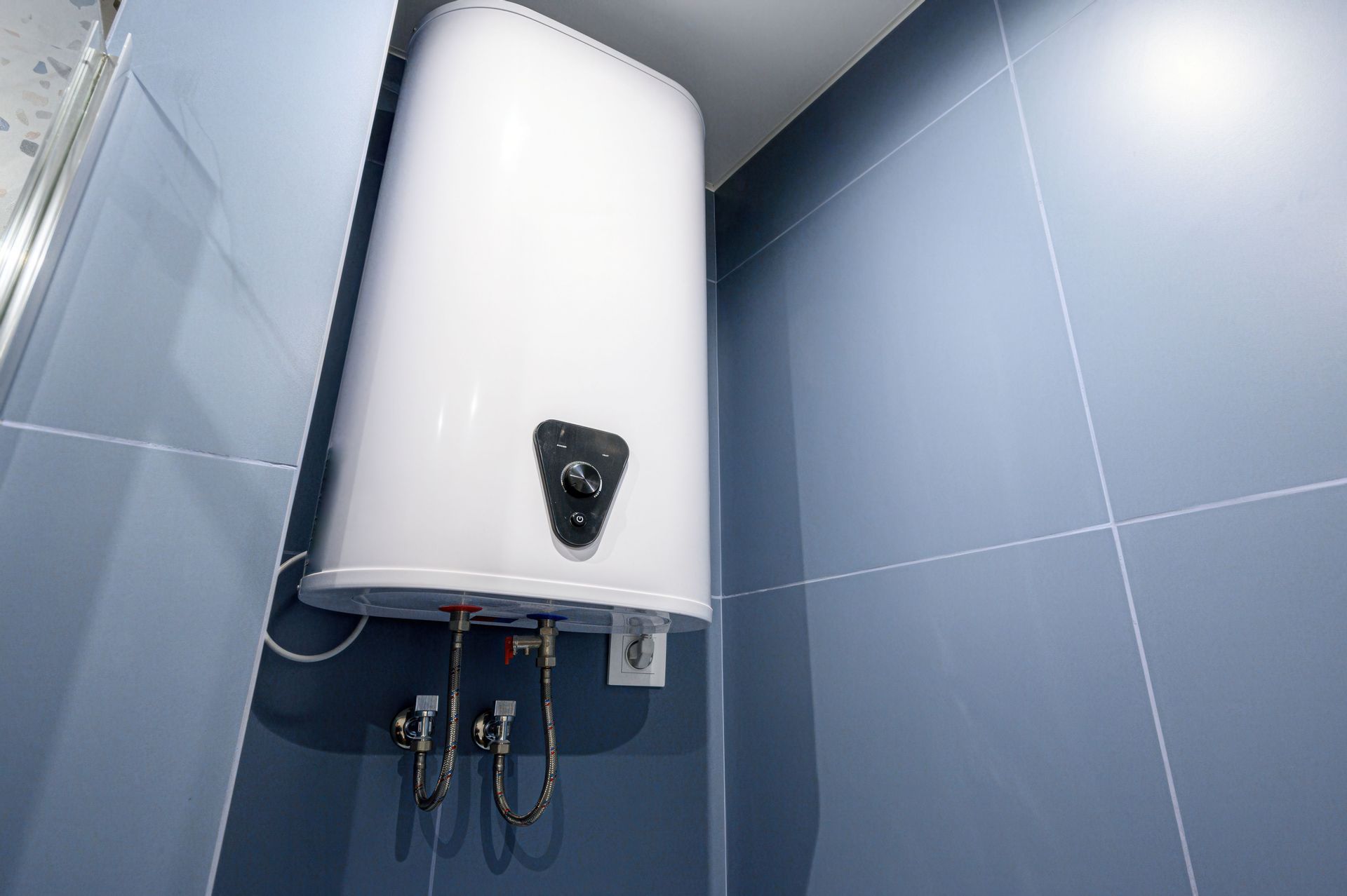 Image of an electric water heater
