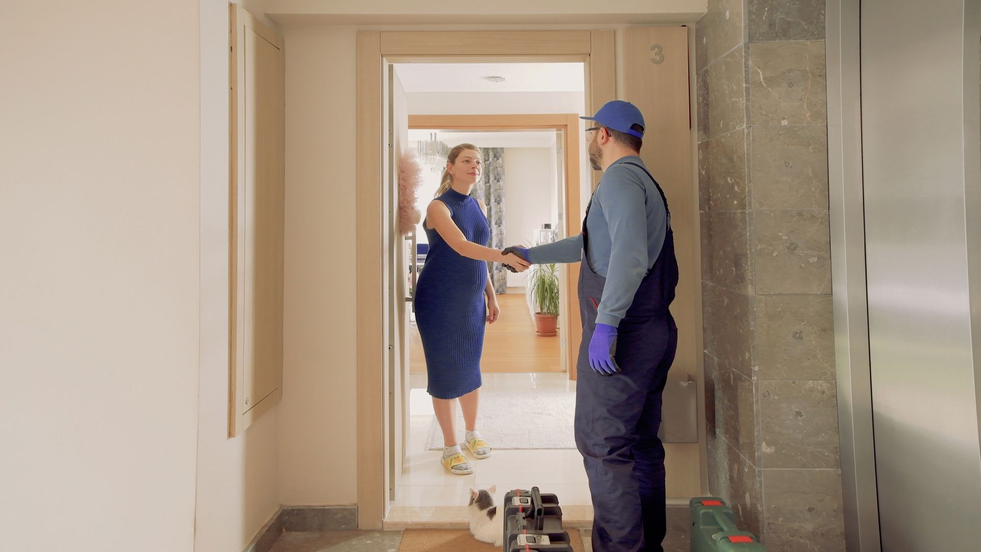 A plumber arriving to a residential property for a plumbing service repair appointment.