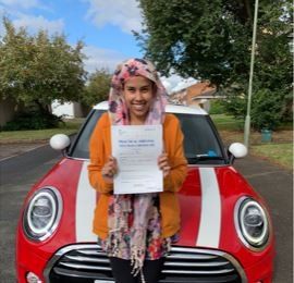 Driver training - Thames Ditton, Surrey - Success With Sara - passed