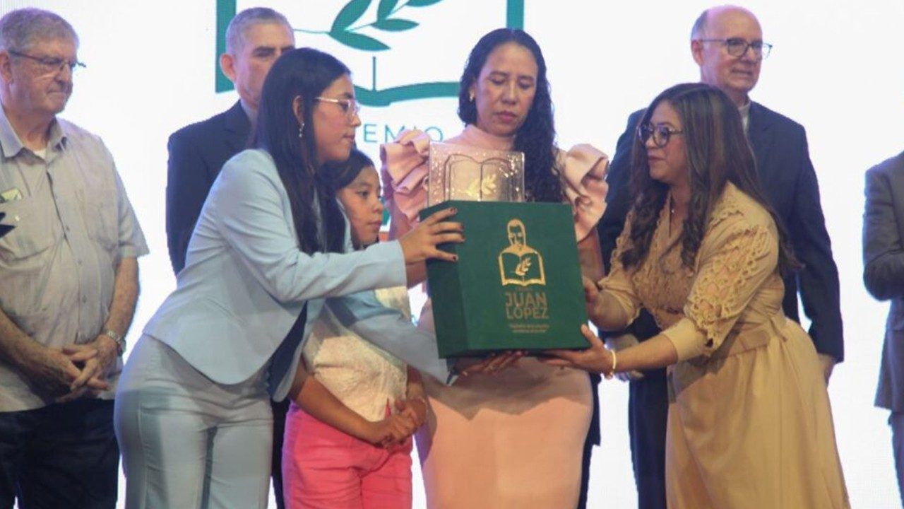 Imagen de la Virgen de Suyapa Patrona de Honduras