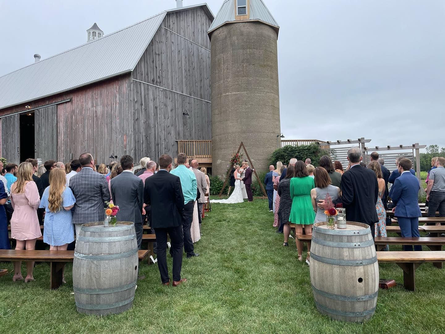 wedding dj service, St Catherines, Niagara on the Lake, Niagara Falls