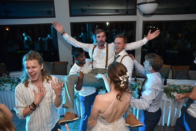 wedding dj service, St Catherines, Niagara on the Lake, Niagara Falls