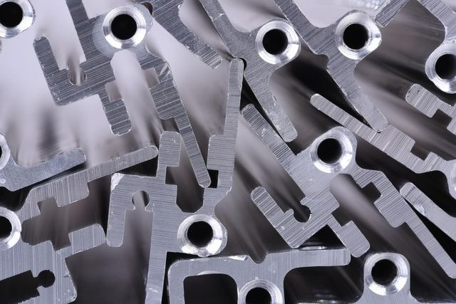 produzione di barre metalliche